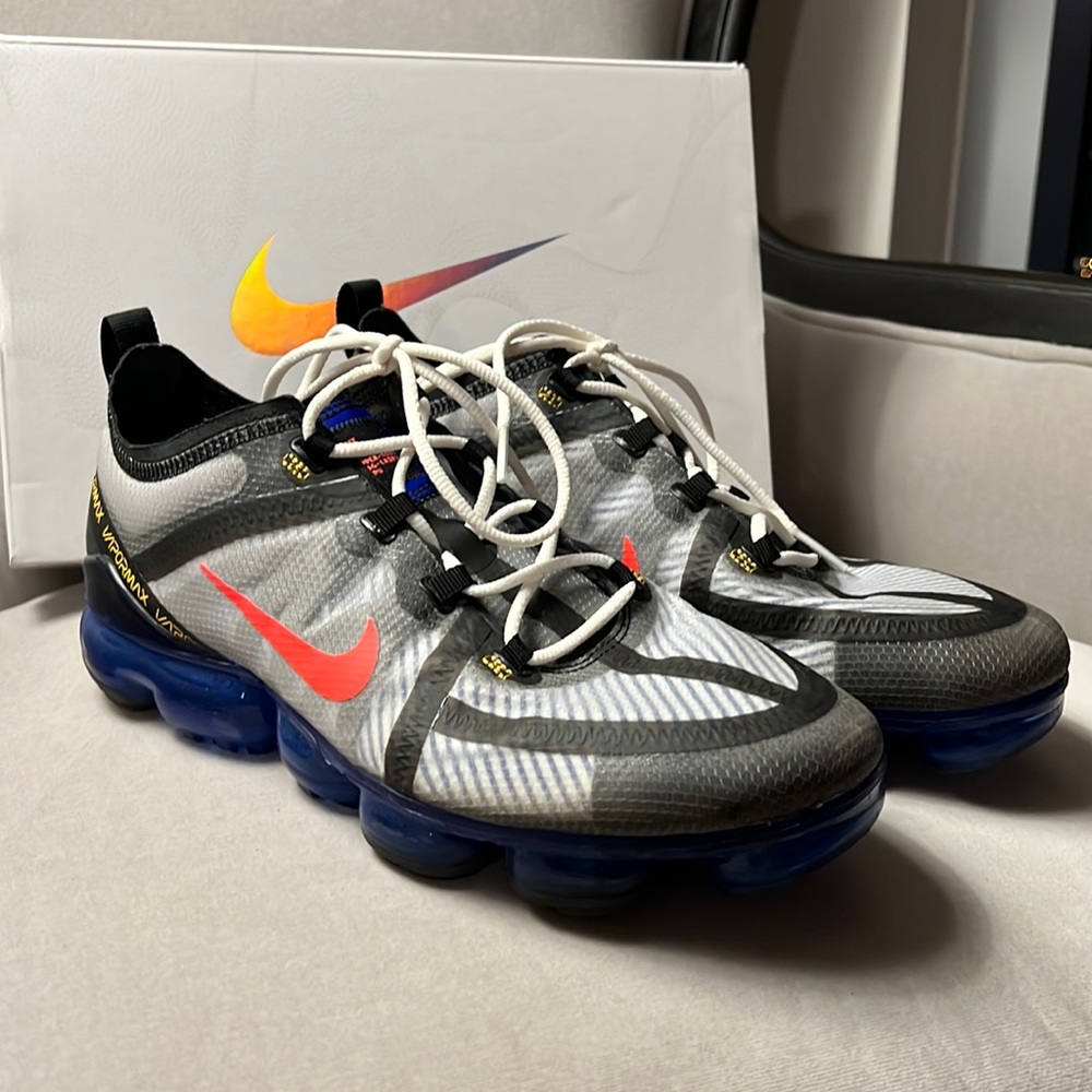 Nike Air Vapormax 2019 Men’s Sneakers Size 10
